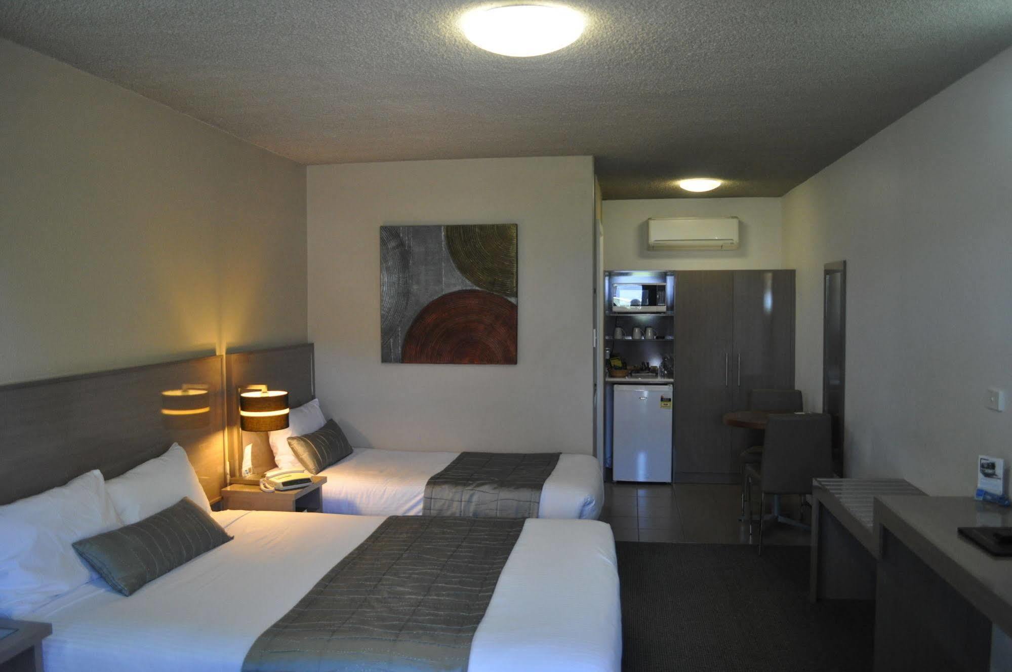 In Town Motor Inn Taree Exterior foto